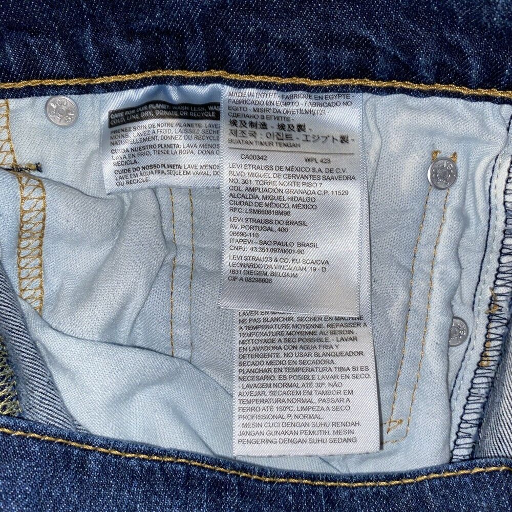 Levis 505 Regular Fit Jeans, Size 32 x 32 - Red Tag - Picture 6 of 7
